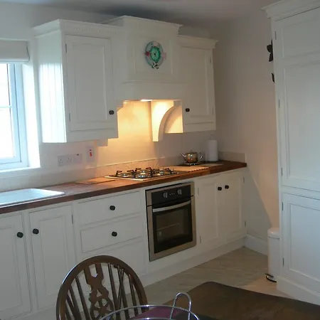Templemoyle Farm Cottages Campsey Room photo
